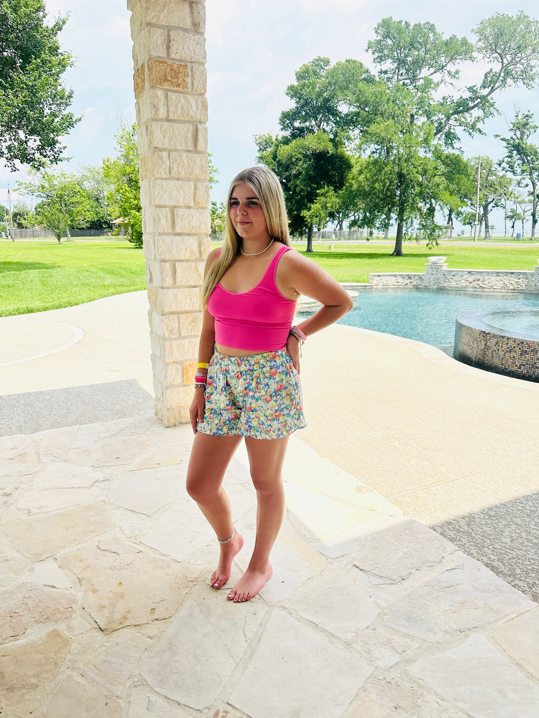 HOLLAND Floral Shorts