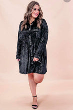Load image into Gallery viewer, Black Velvet Dress
