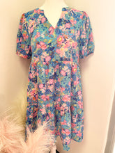 Load image into Gallery viewer, BEACH GETAWAY Dress
