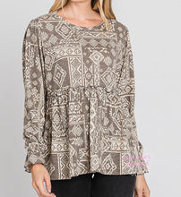 Load image into Gallery viewer, INDIANA Long Sleeve Top

