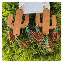 Load image into Gallery viewer, Cactus Tassel Earrings
