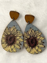 Load image into Gallery viewer, Sunflower Wood Earrings
