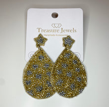 Load image into Gallery viewer, Star Drop Earrings
