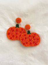 Load image into Gallery viewer, Pumpkin Beaded Earrings
