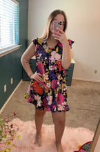 Load image into Gallery viewer, CAMILLE Floral Dress
