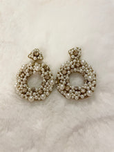 Load image into Gallery viewer, SANDBAR PEARL Earrings

