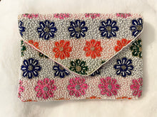 Load image into Gallery viewer, FLORAL FRENZY Beaded Purse
